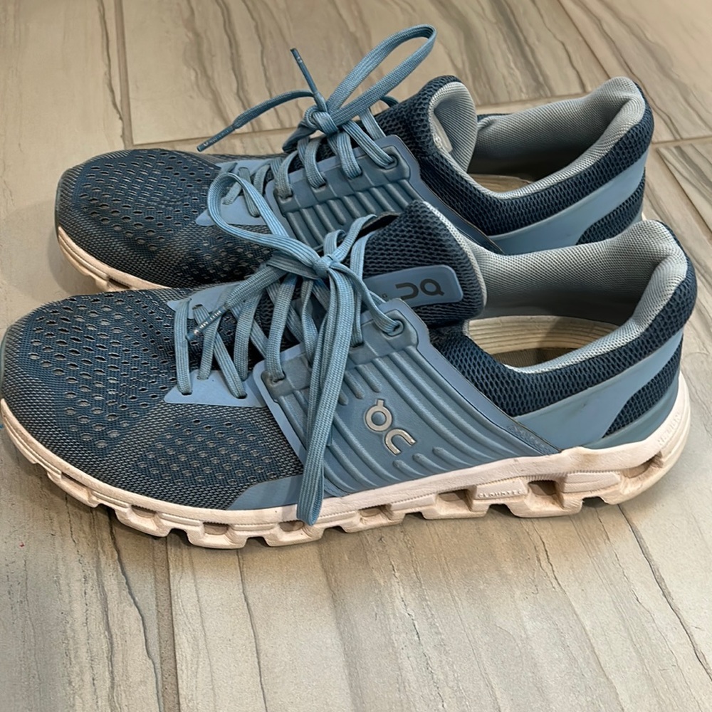 On Running Lake Sky Women's Cloudswift Active Running Workout Athletic Shoe's